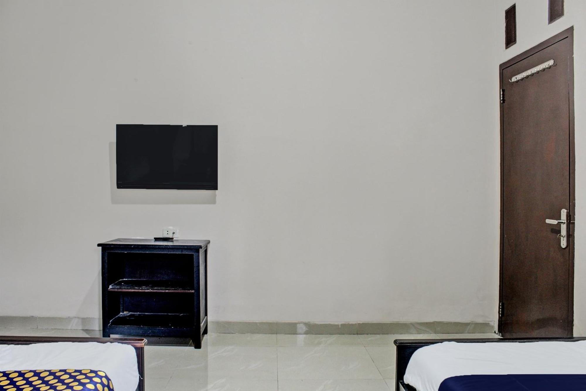 Oyo Life 92509 Maulana Simpur Hotel Bandar Lampung