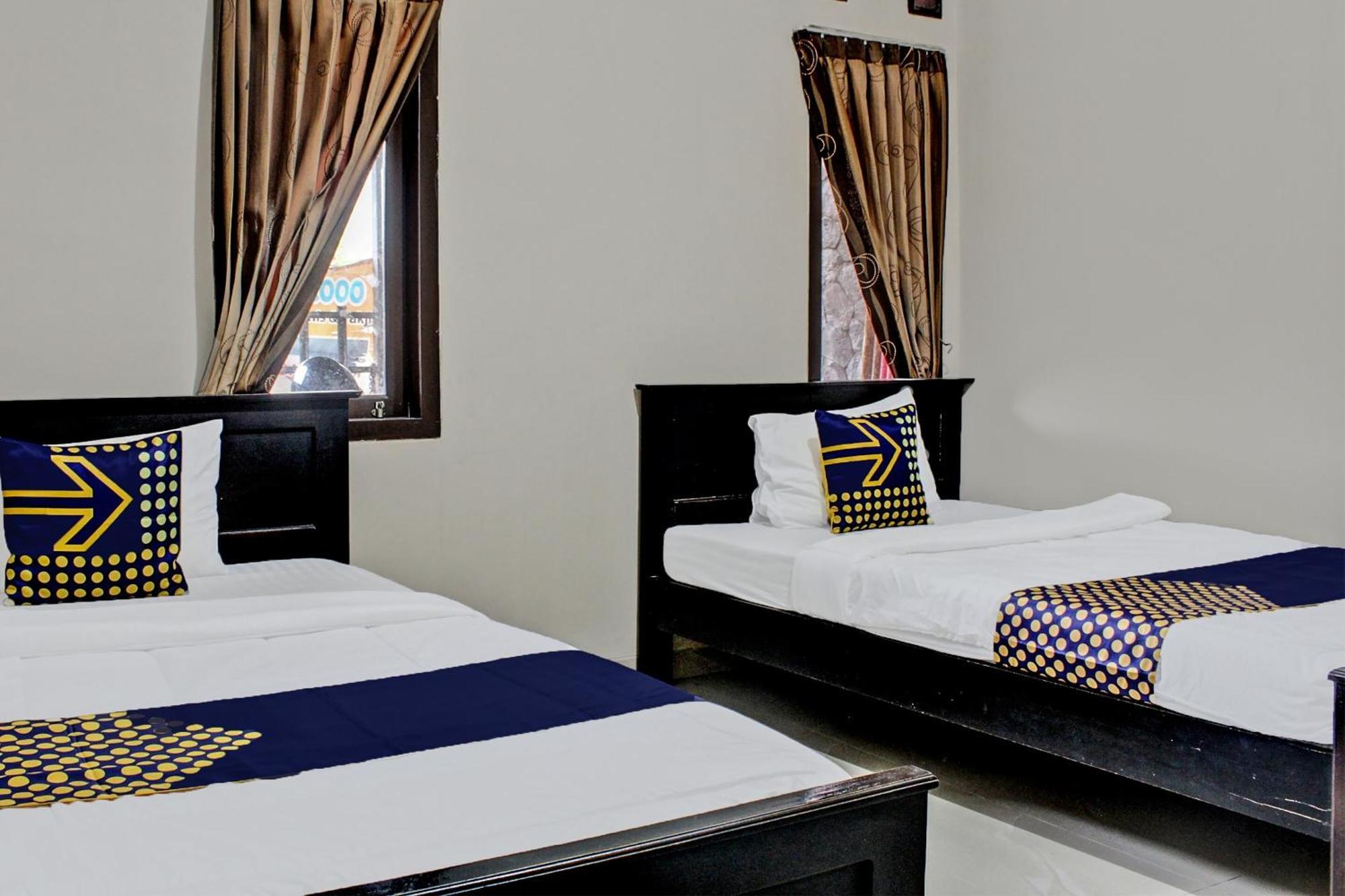 Oyo Life 92509 Maulana Simpur 2* Bandar Lampung